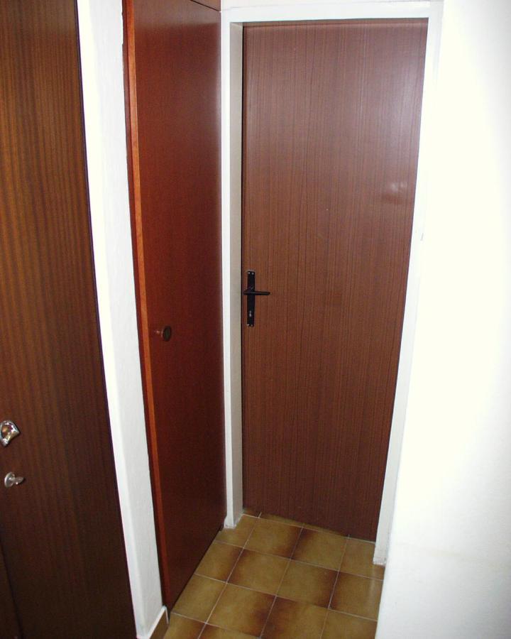 מימיצה Apartments By The Sea Pisak, Omis - 658 מראה חיצוני תמונה